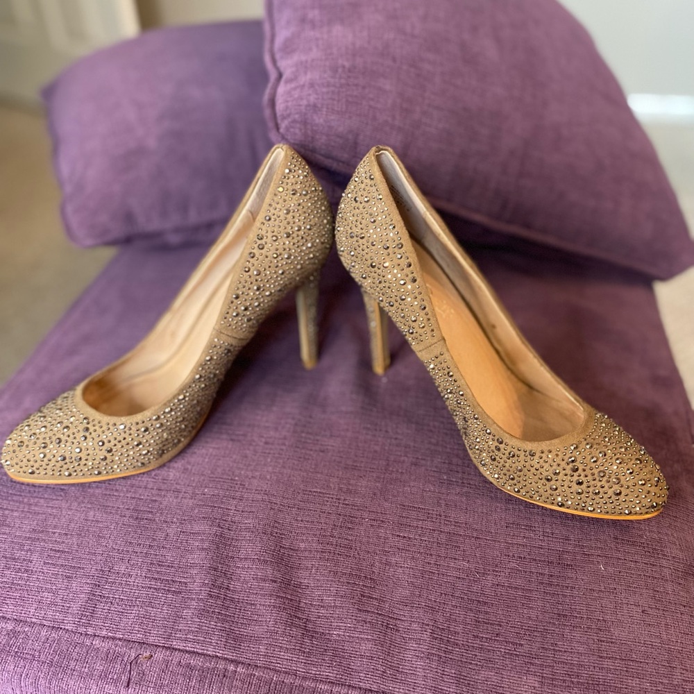 Aldo Women's Dark Tan Crystal Studded Embellished Round Toe Pump Size 10 - Picture 12 of 12